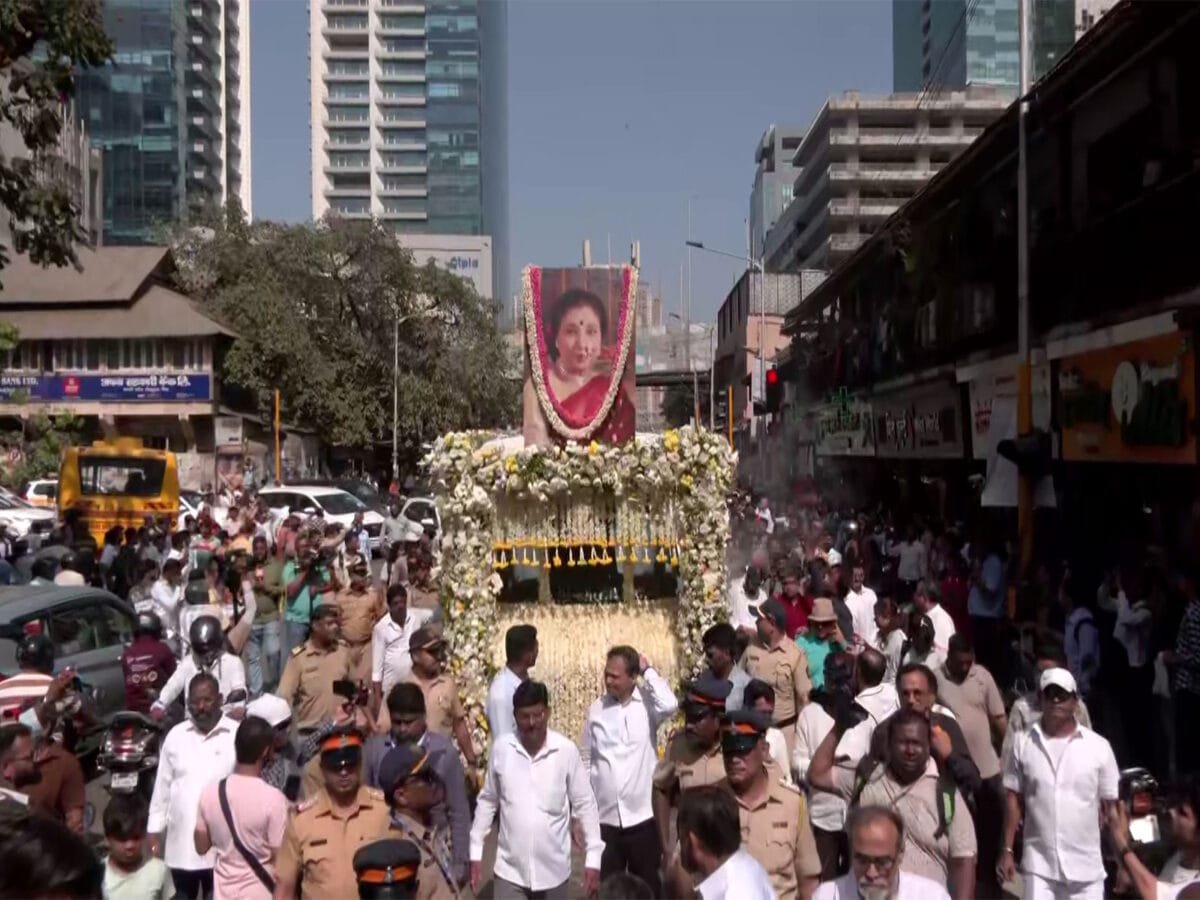 Asha Bhosle Final Farewell Mumbai