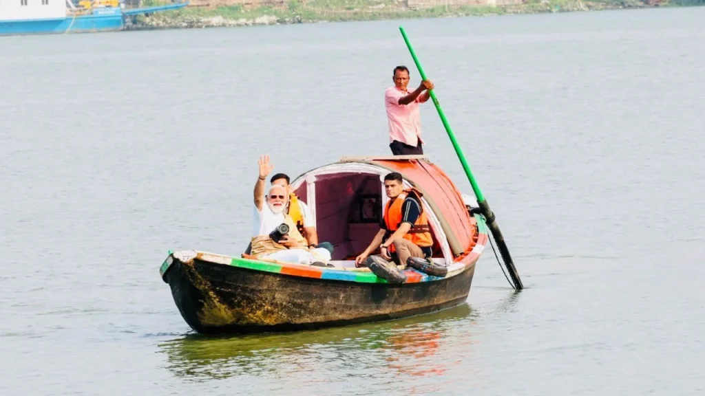 PM Modi in Kolkata: 'Ganga Flows Through Soul of Bengal'